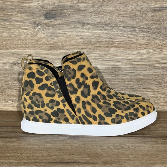 blondo georgette sneaker